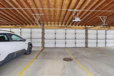 2307 W Wolfram Street #312, Chicago, IL 60618 - Photo 31