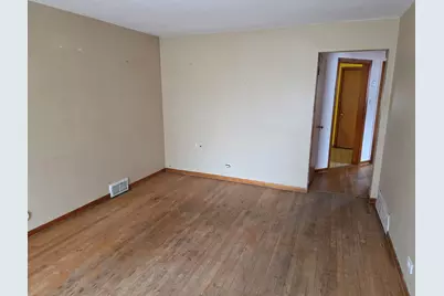 7747 W Balmoral Avenue, Chicago, IL 60656 - Photo 9