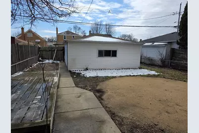 7747 W Balmoral Avenue, Chicago, IL 60656 - Photo 3