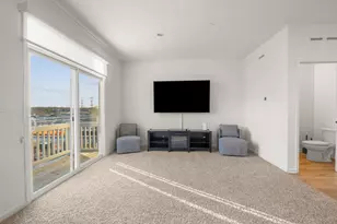 2031 Sequoia Ave, Mundelein, IL 60060 - Photo 11