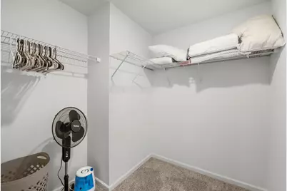 2031 Sequoia Avenue, Mundelein, IL 60060 - Photo 25