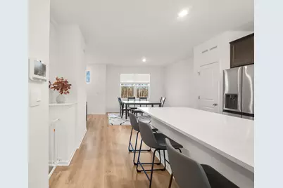 2031 Sequoia Avenue, Mundelein, IL 60060 - Photo 17