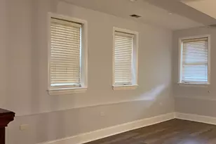 7010 S Merrill Ave, Chicago, IL 60649 - Photo 13