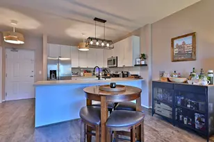 145 S York St, Elmhurst, IL 60126 - Photo 19