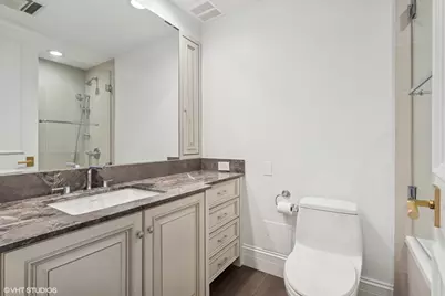 180 E Pearson Street #3807, Chicago, IL 60611 - Photo 23