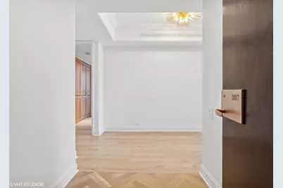 180 E Pearson Street #3807, Chicago, IL 60611 - Photo 5