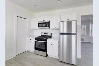 7425 N Campbell Avenue #3, Chicago, IL 60645 - Photo 7