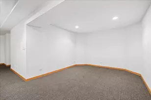 1774 Briggs St, Sycamore, IL 60178 - Photo 25