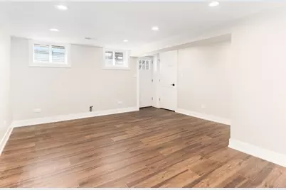 638 W 47th Street, Chicago, IL 60609 - Photo 17