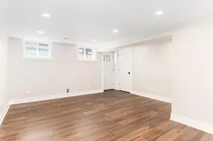 638 W 47th St, Chicago, IL 60609 - Photo 17