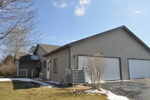 521 S Railroad St, Montgomery, IL 60538 - Photo 1