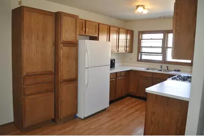 521 S Railroad Street, Montgomery, IL 60538 - Photo 5