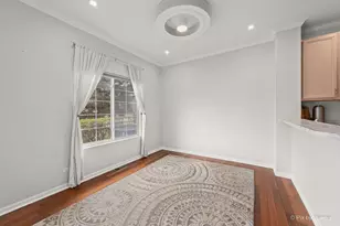 350 Windsor Ct, South Elgin, IL 60177 - Photo 7