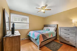 4437 W 100th St, Oak Lawn, IL 60453 - Photo 9