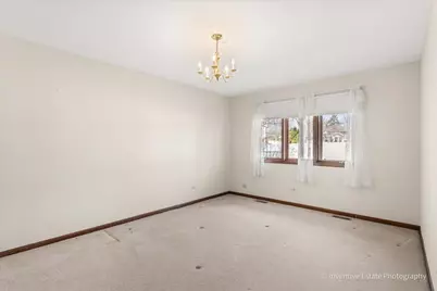 11008 84th Place, Willow Springs, IL 60480 - Photo 13