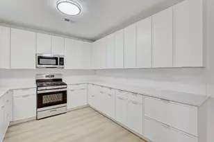 9201 Milwaukee Ave N, Niles, IL 60714 - Photo 7