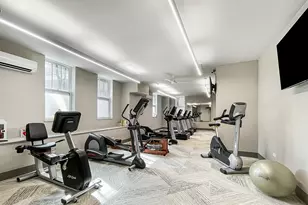 2440 N Lakeview Ave, Chicago, IL 60614 - Photo 29