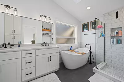 2005 N Woodland Lane, Arlington Heights, IL 60004 - Photo 17