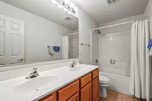 2311 Hazeltime Dr, Vernon Hills, IL 60061 - Photo 23