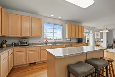 2311 Hazeltime Drive, Vernon Hills, IL 60061 - Photo 15