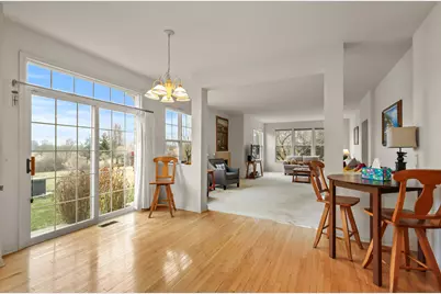 2311 Hazeltime Drive, Vernon Hills, IL 60061 - Photo 11