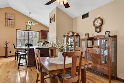 6843 Red Oak Lane, Garden Prairie, IL 61038 - Photo 21