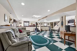 6843 Red Oak Ln, Garden Prairie, IL 61038 - Photo 41