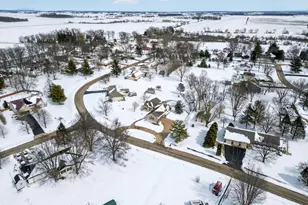 6843 Red Oak Ln, Garden Prairie, IL 61038 - Photo 57