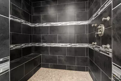 17931 S Crystal Lake Drive, Mokena, IL 60448 - Photo 25