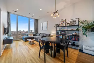 500 W Superior St, Chicago, IL 60654 - Photo 9