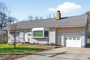 816 W College Ave, Normal, IL 61761 - Photo 43