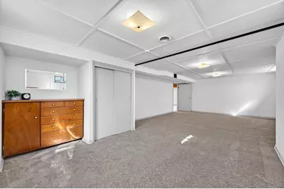 816 W College Avenue, Normal, IL 61761 - Photo 33