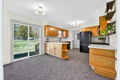 816 W College Avenue, Normal, IL 61761 - Photo 9