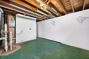 816 W College Ave, Normal, IL 61761 - Photo 35