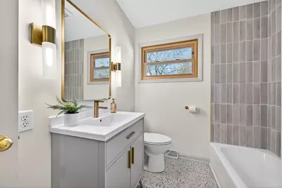 816 W College Avenue, Normal, IL 61761 - Photo 19