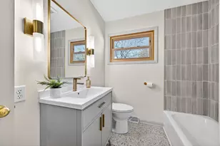 816 W College Ave, Normal, IL 61761 - Photo 19