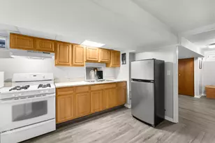 840 N Center St, Naperville, IL 60563 - Photo 19