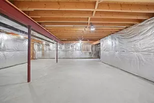 2235 Wickford Ln, Sycamore, IL 60178 - Photo 27