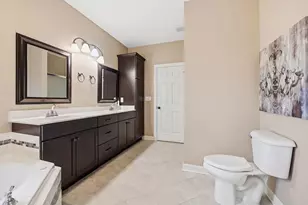 2235 Wickford Ln, Sycamore, IL 60178 - Photo 41