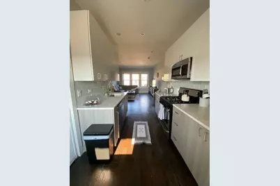 3548 N Racine Avenue #3, Chicago, IL 60657 - Photo 3