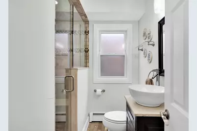 5537 W Melrose Street, Chicago, IL 60641 - Photo 13