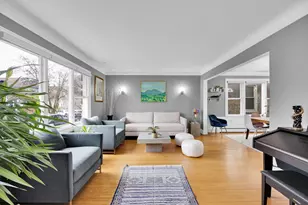 5537 W Melrose St, Chicago, IL 60641 - Photo 5