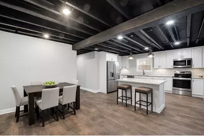 8418 S Essex Avenue, Chicago, IL 60617 - Photo 27