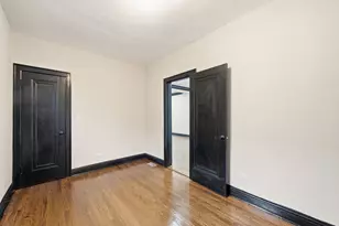 8418 S Essex Ave, Chicago, IL 60617 - Photo 15