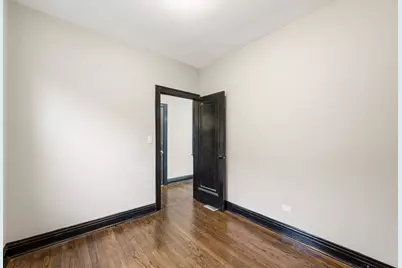 8418 S Essex Avenue, Chicago, IL 60617 - Photo 13