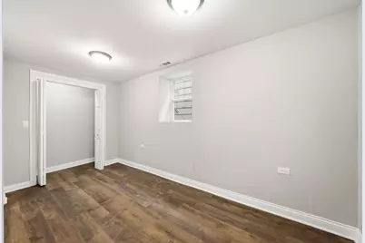 8418 S Essex Avenue, Chicago, IL 60617 - Photo 35