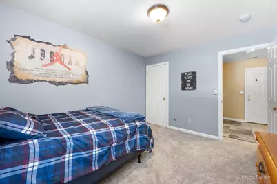 1499 Stonefield Drive, Dekalb, IL 60115 - Photo 17