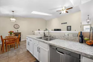 1499 Stonefield Dr, Dekalb, IL 60115 - Photo 7