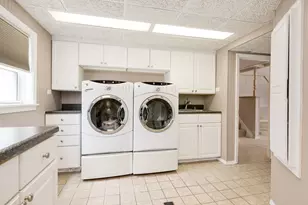 8929 National Ave, Morton Grove, IL 60053 - Photo 19