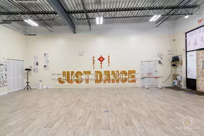 1557 W 33rd Street, Chicago, IL 60608 - Photo 7